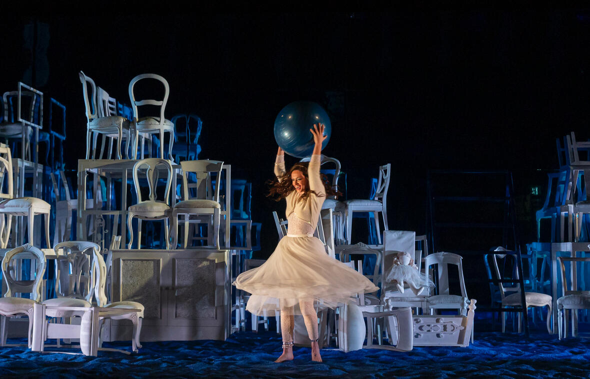Evgeniya Khomutova performing as Silvia in L’isola disabitata at Palau de les Arts Reina Sofia, Valencia